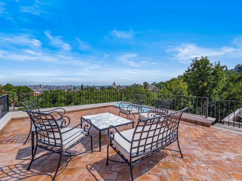 Privada Baeza — 21 photos
