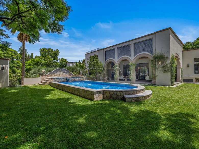 Privada Baeza — 11 photos