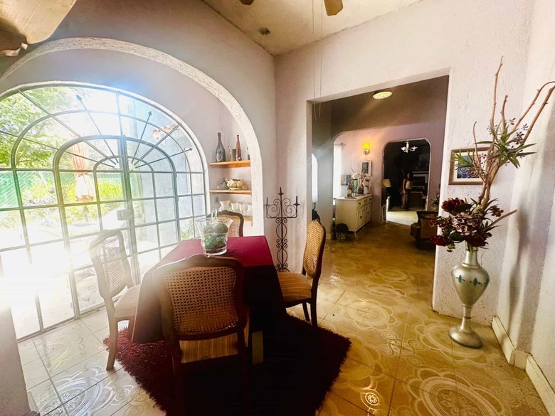 Casa en Fraccionamiento TRES MARIAS — 10 photos
