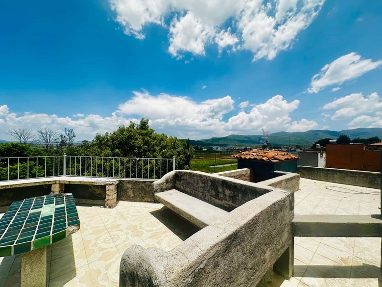 Casa en Fraccionamiento TRES MARIAS — 9 photos