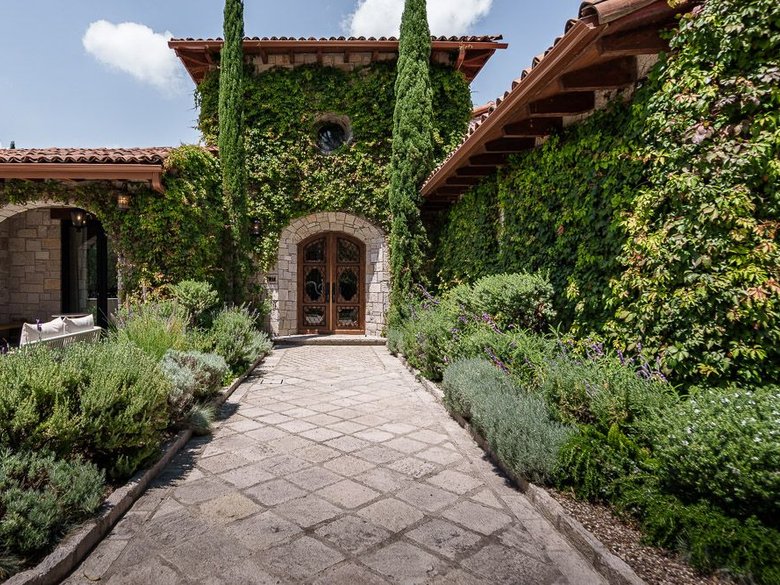 Villa Armonia — 3 photos