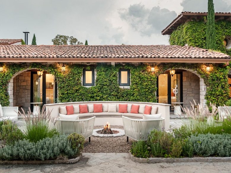 Villa Armonia — 2 photos