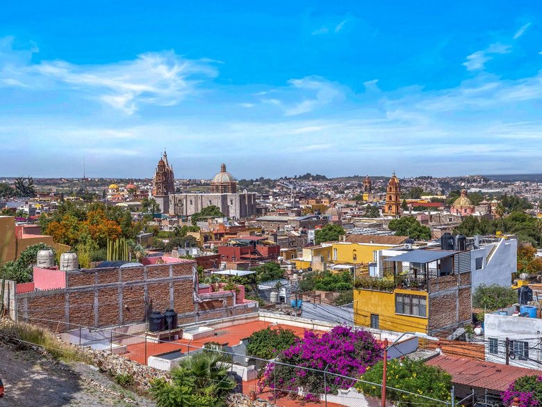 Casa De León — 24 photos