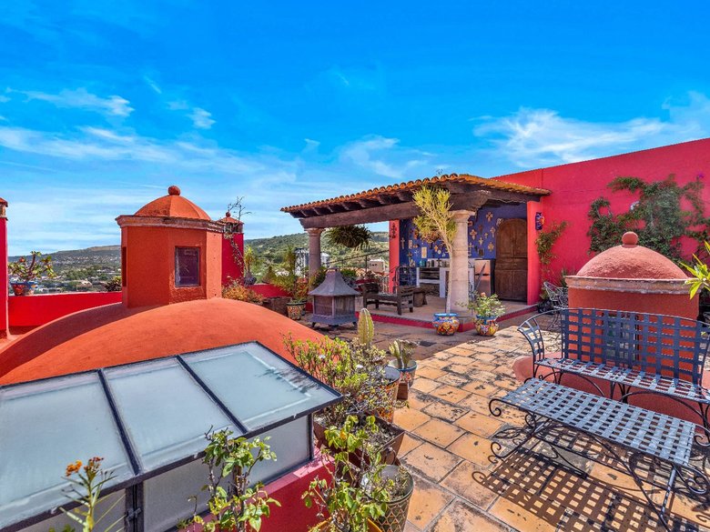 Casa De León — 22 photos