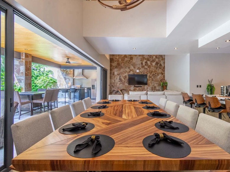 Casa Coronado 25 — 5 photos