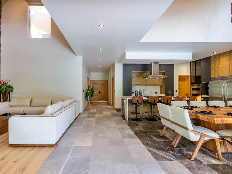 Casa Coronado 25 — 4 photos