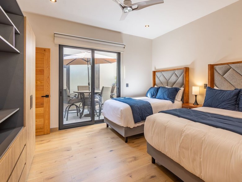 Casa Coronado 25 — 20 photos