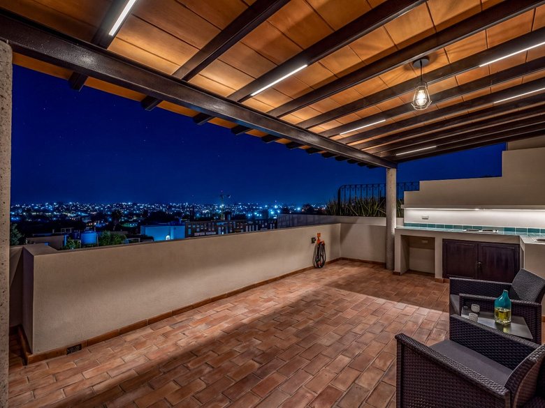 Villa Lorenzo — 22 photos