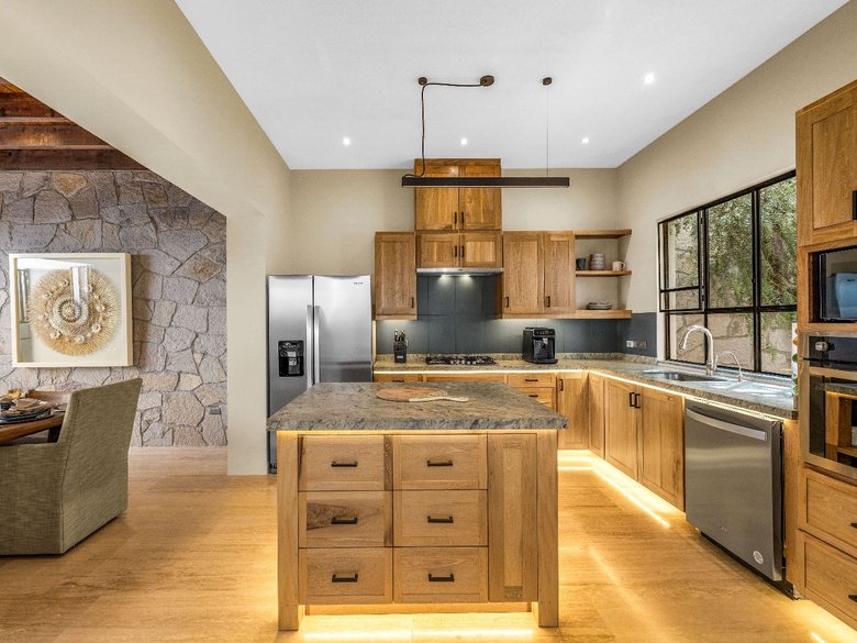 Villa Lorenzo — 7 photos