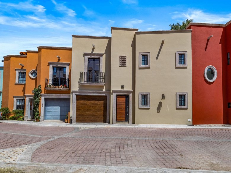 Villa Lorenzo — 2 photos
