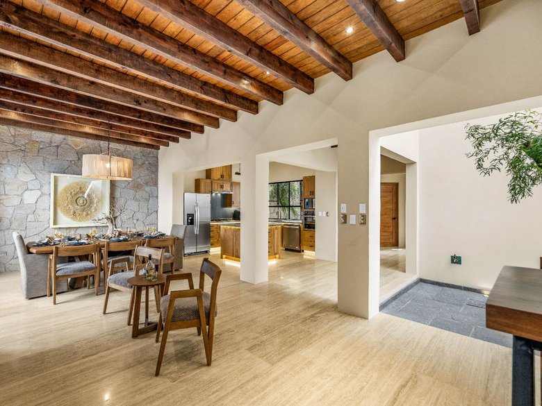 Villa Lorenzo — 5 photos