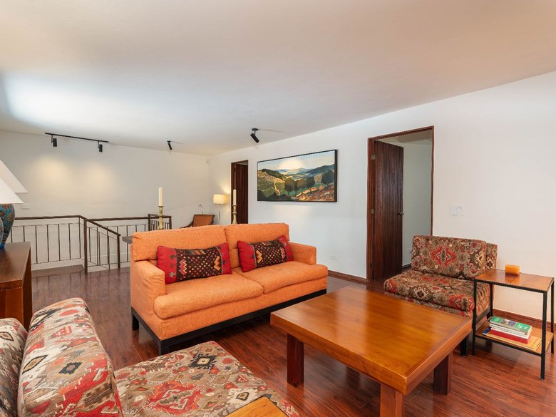 Casa 28 — 10 photos