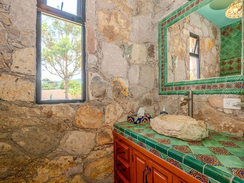 Casa Emma — 15 photos
