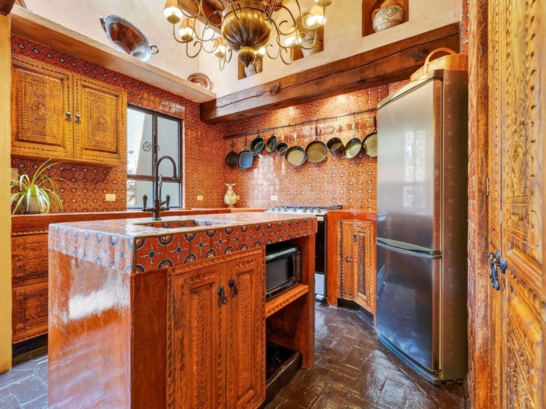 Villa Escondida — 9 photos