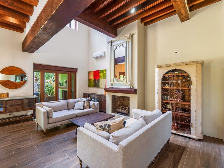 Casa Confluencia — 12 photos