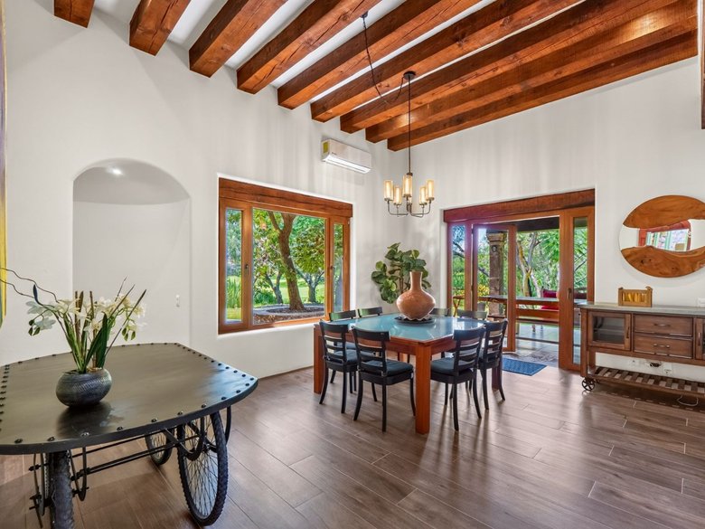 Casa Confluencia — 15 photos