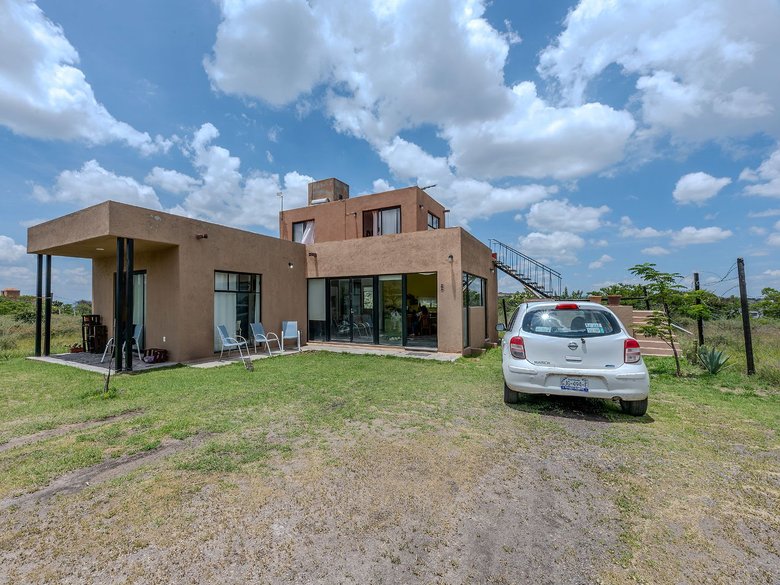 Casita Alcocer — 21 photos