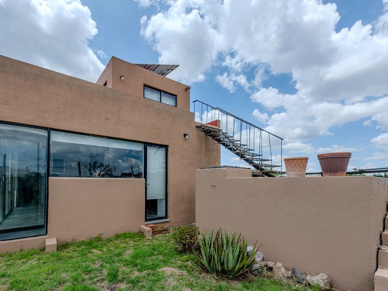 Casita Alcocer — 28 photos