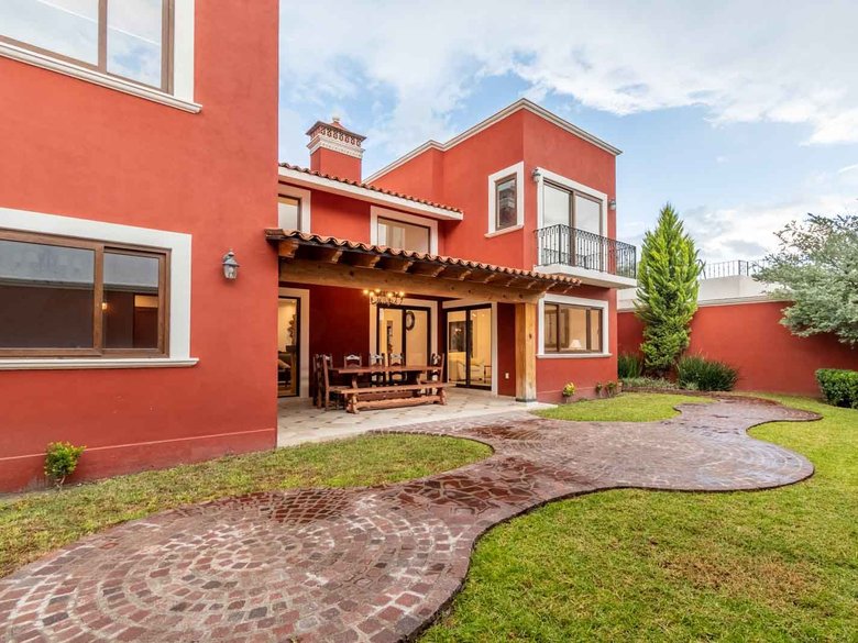 Casa Terracota — 16 photos