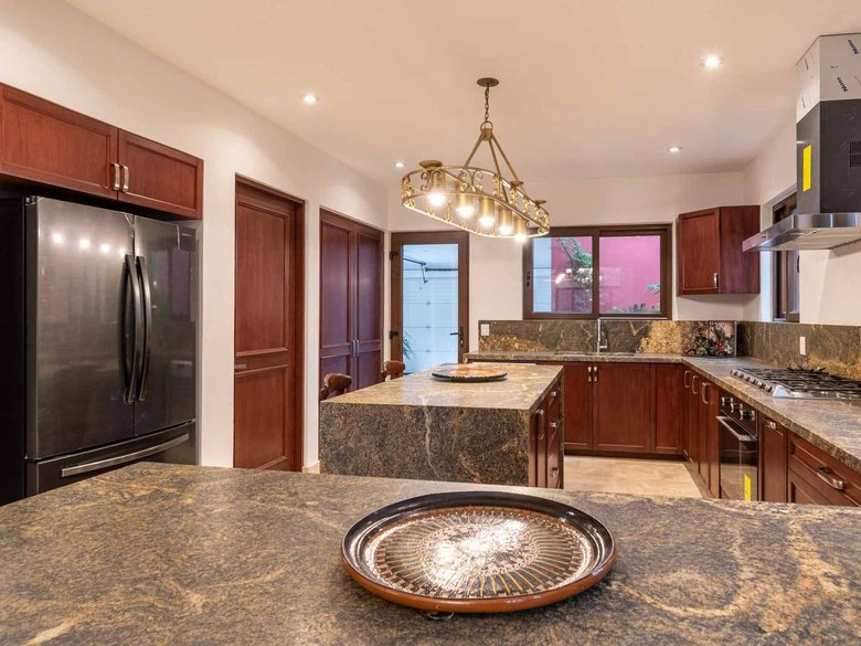 Casa Terracota — 10 photos