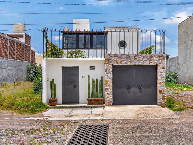 Casa Flora y Fauna — 26 photos