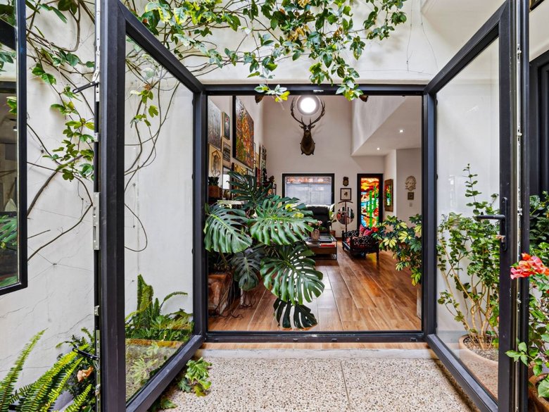 Casa Flora y Fauna — 2 photos