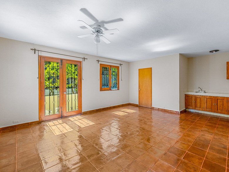 CASA CARLOTA — 21 photos