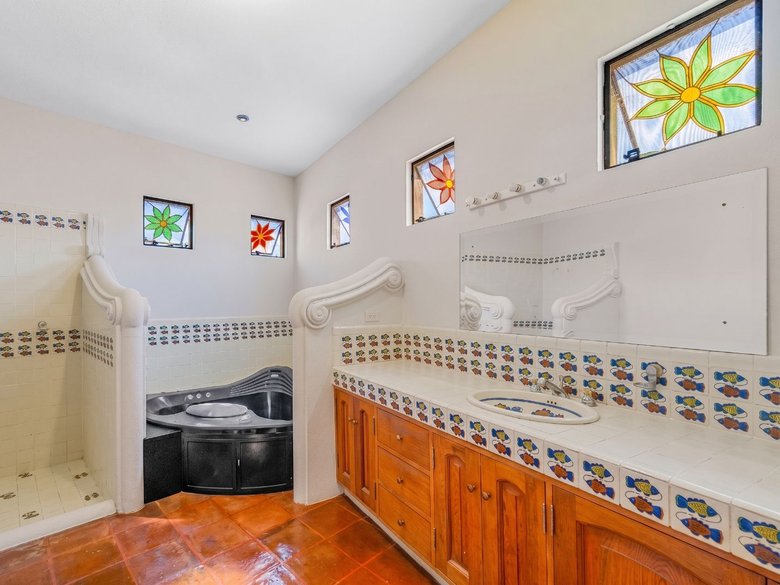 CASA CARLOTA — 8 photos
