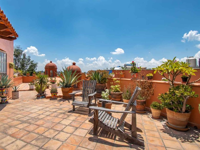 Casa de la Paz — 25 photos