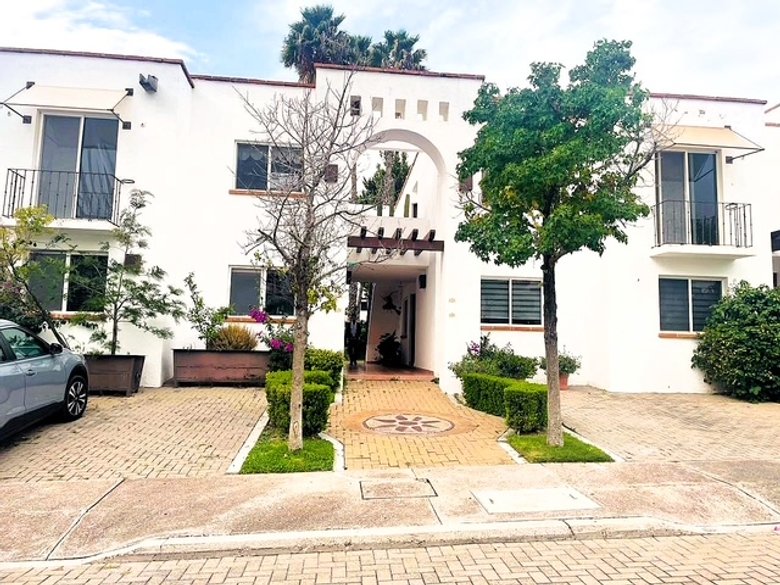 Casa Vero NOT Available  — 18 photos
