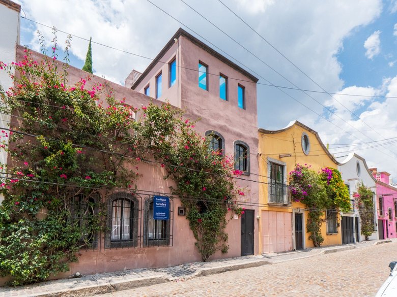 Casa Cielito Lindo — 19 photos