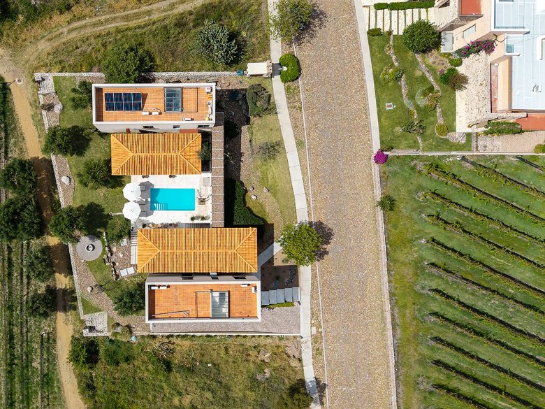 Villa Vinedo — 33 fotos