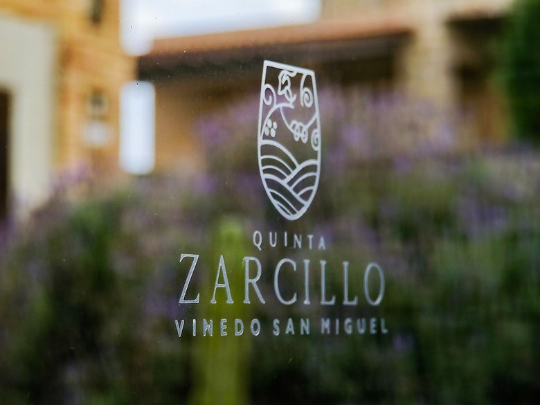 Villa Vinedo — 6 fotos