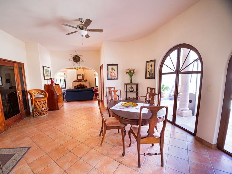 Casa Sí — 7 photos