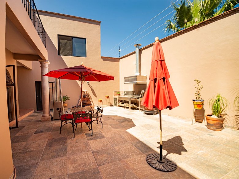 Casa Sí — 12 photos