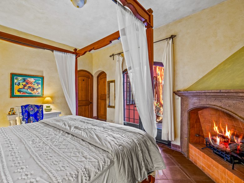 Casa Cielo — 8 photos