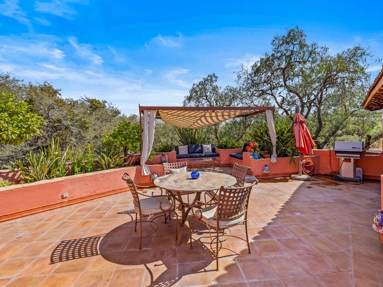 Casa Cielo — 22 photos