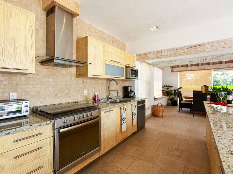 CASA TRUENOS — 5 photos