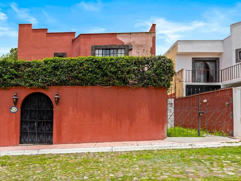 Room for Rent at Casa Colibri (Available Sep- Dec 15, 2026) — 15 photos