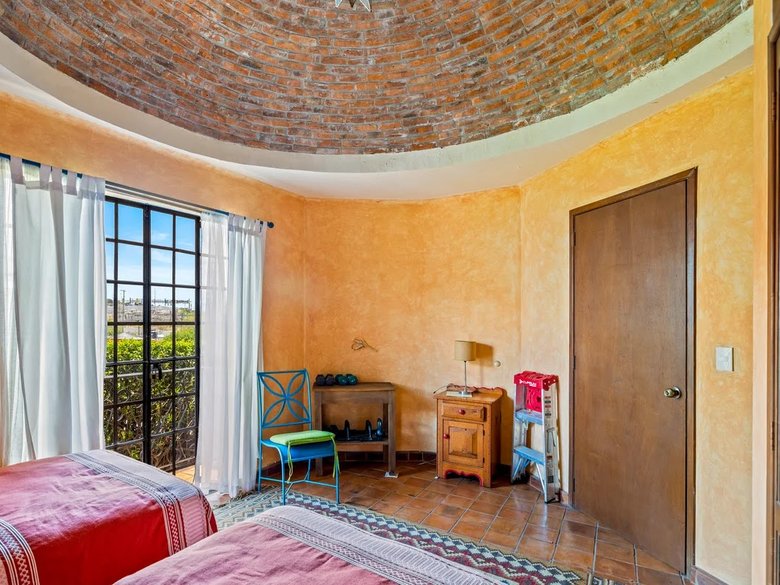 Room for Rent at Casa Colibri (Available Sep- Dec 15, 2026) — 9 photos