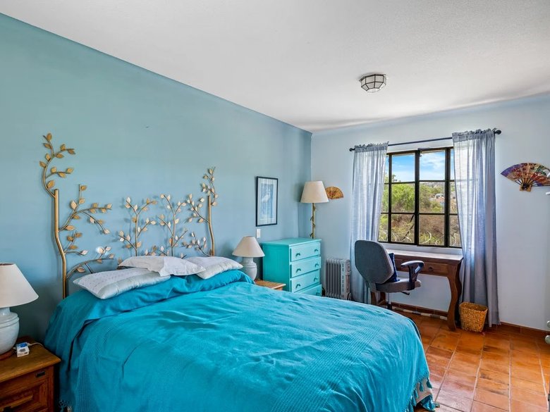 Queen Room for Rent at Casa Colibri (Available Sep-Dec,15 2026) — 8 photos