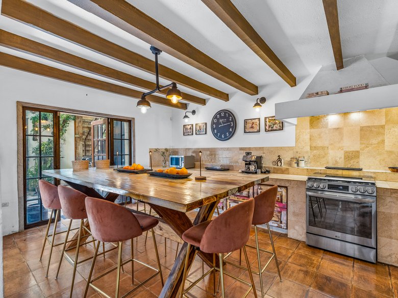 Casa Clae — 12 photos