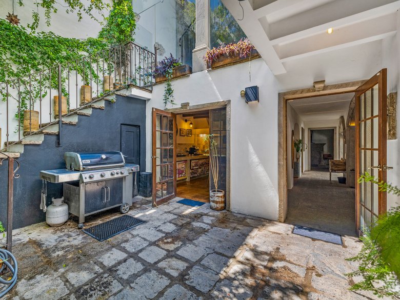 Casa Clae — 5 photos