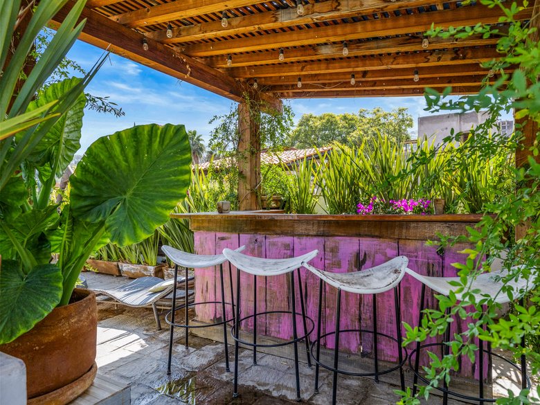 Casa Clae — 43 photos