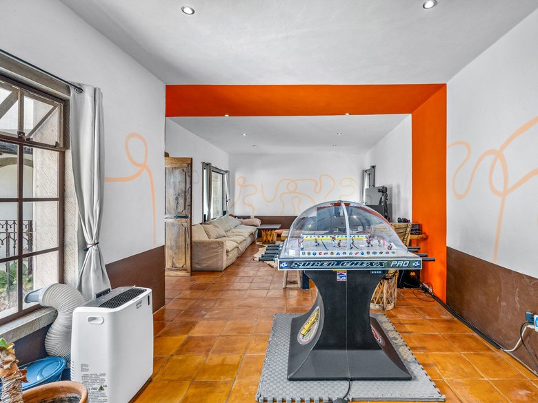 Casa Clae — 33 photos