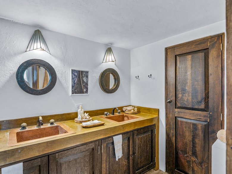 Casa Clae — 24 photos