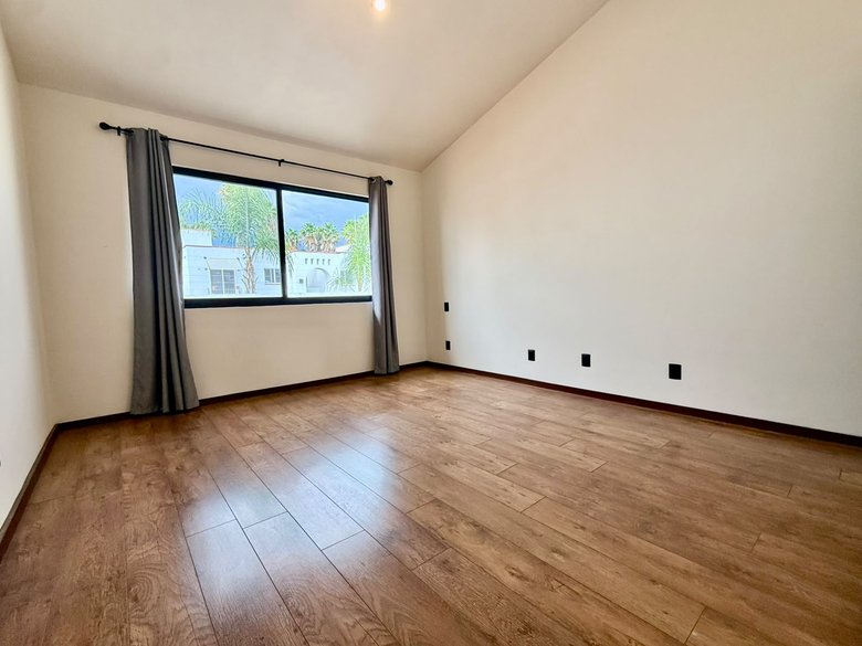 Nueva Escondida Living | 4BR — 15 photos