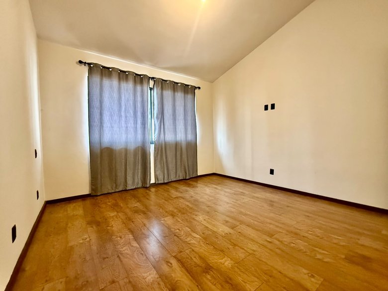 Nueva Escondida Living | 4BR — 18 photos