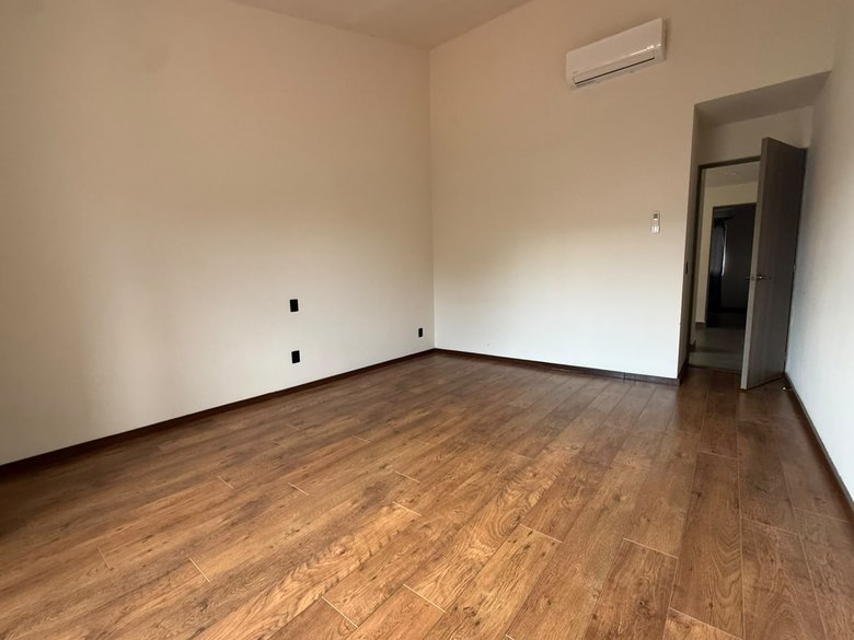 Nueva Escondida Living | 4BR — 14 photos