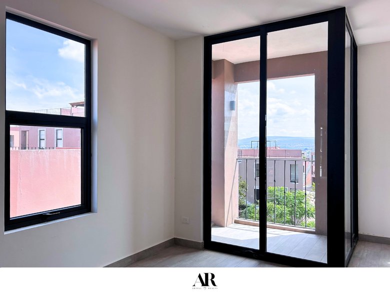 Penthouse 2D con Roof Top Privado y Vistas Panorámicas en Barrio Santo | San Miguel de Allende — 6 photos